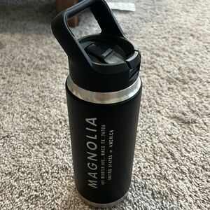 Yeti Magnolia tumbler with straw lid